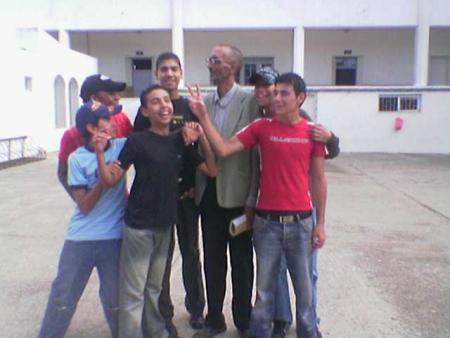 tjr mwa la clik et sa3id mkhari m3ana